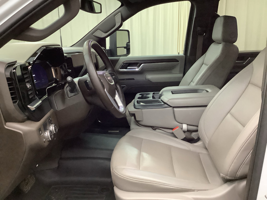 Used 2024 GMC Sierra 2500 SLT RWD image 16