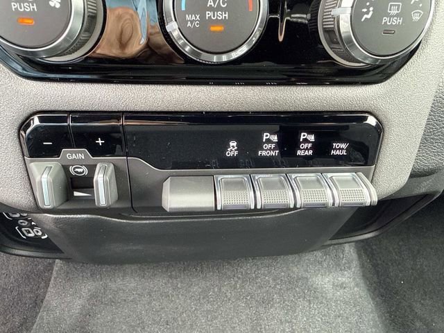 New 2026 RAM 1500 Express image 26