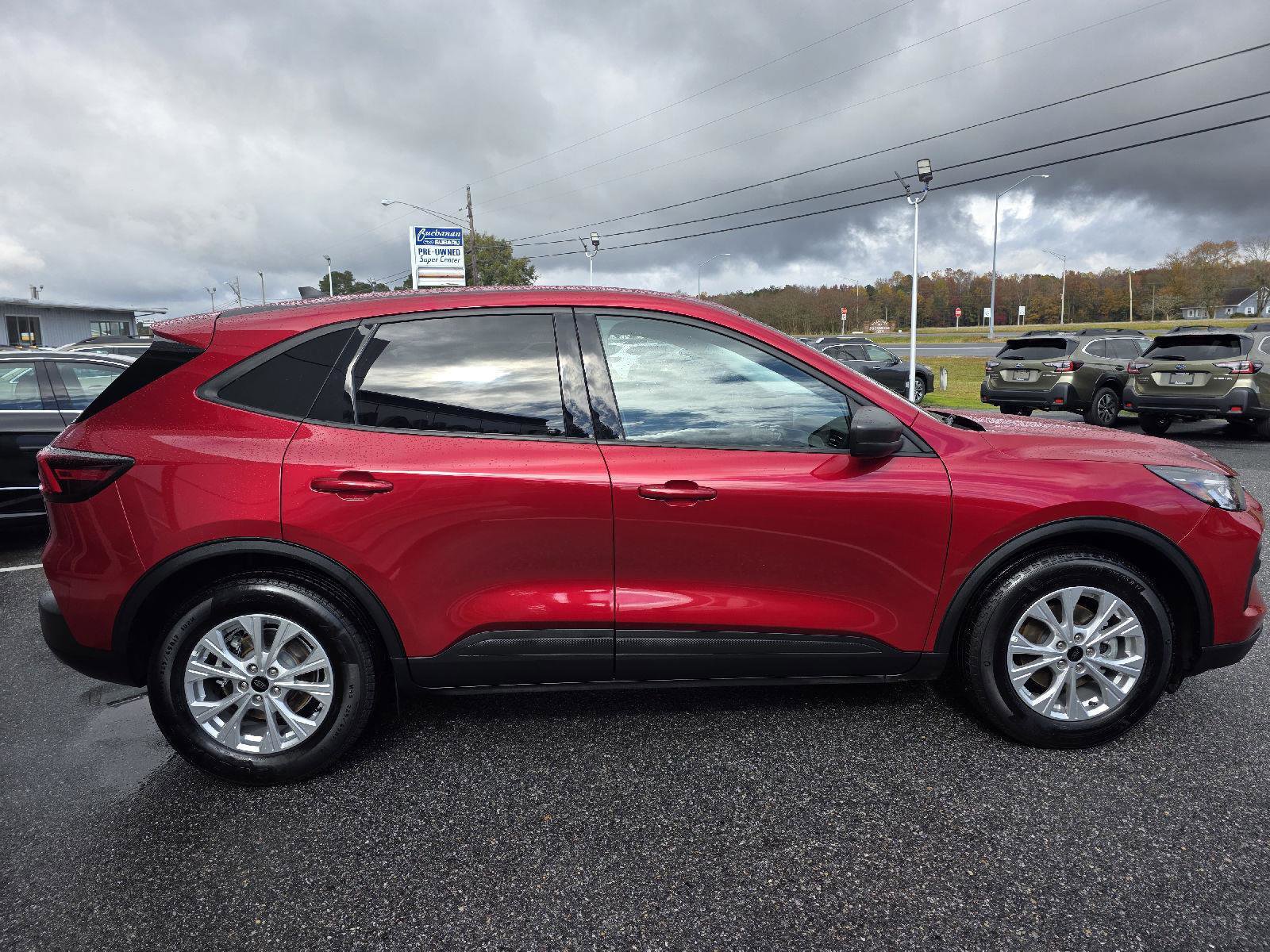 Used 2025 Ford Escape Active image 4