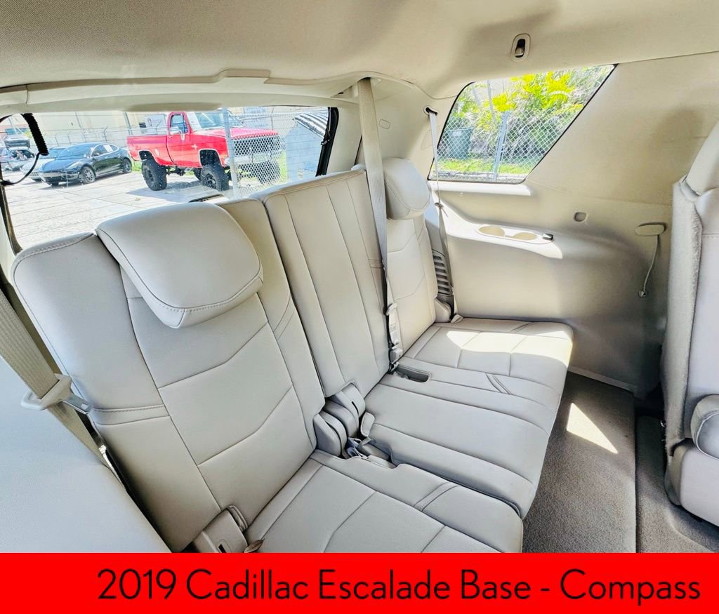 Used 2019 Cadillac Escalade 2WD image 17