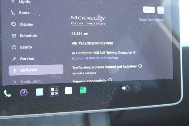 Used 2024 Tesla Model Y Performance AWD/4WD image 16