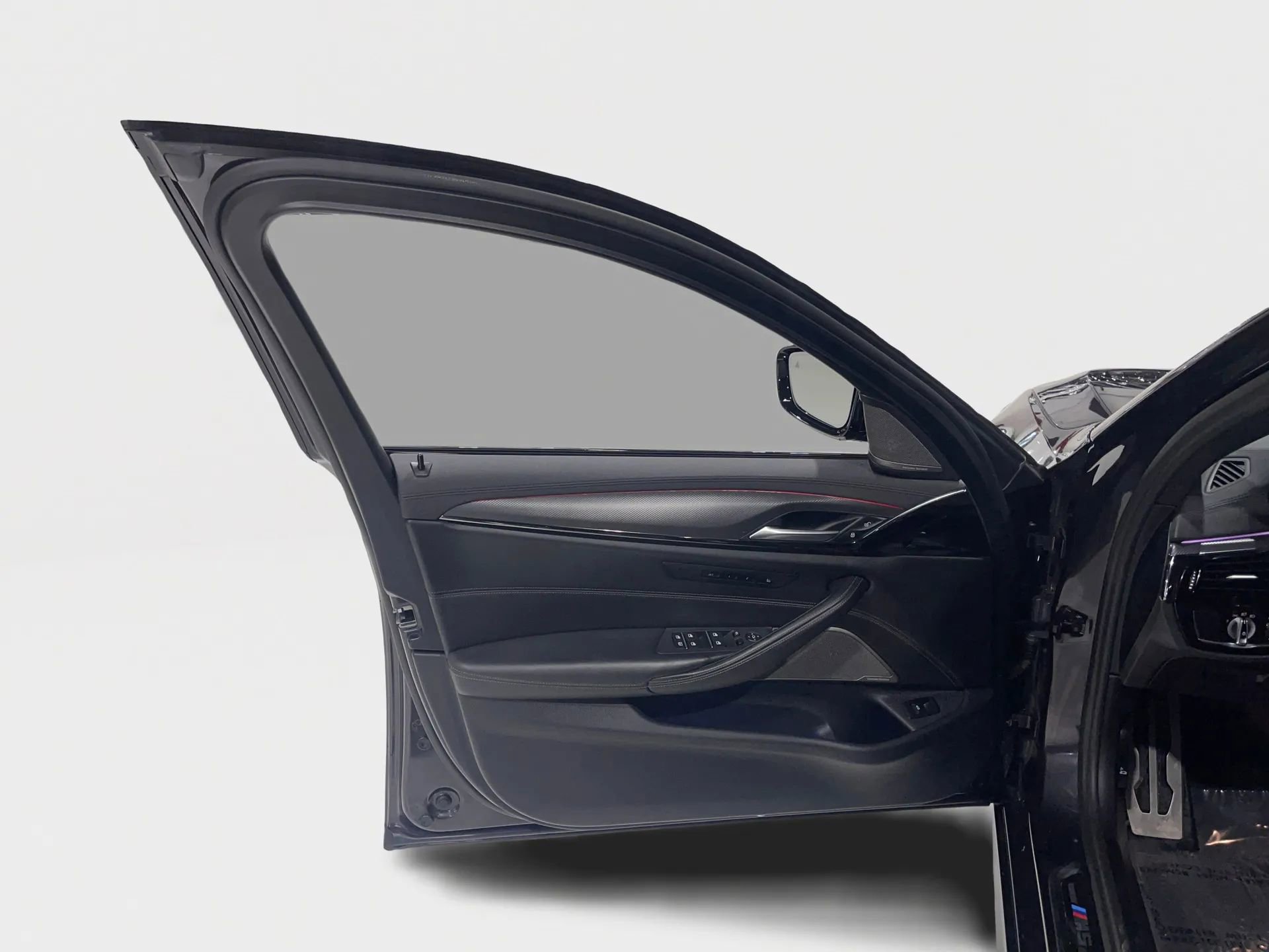 Used 2023 BMW M5 w/ Competition Package image 27