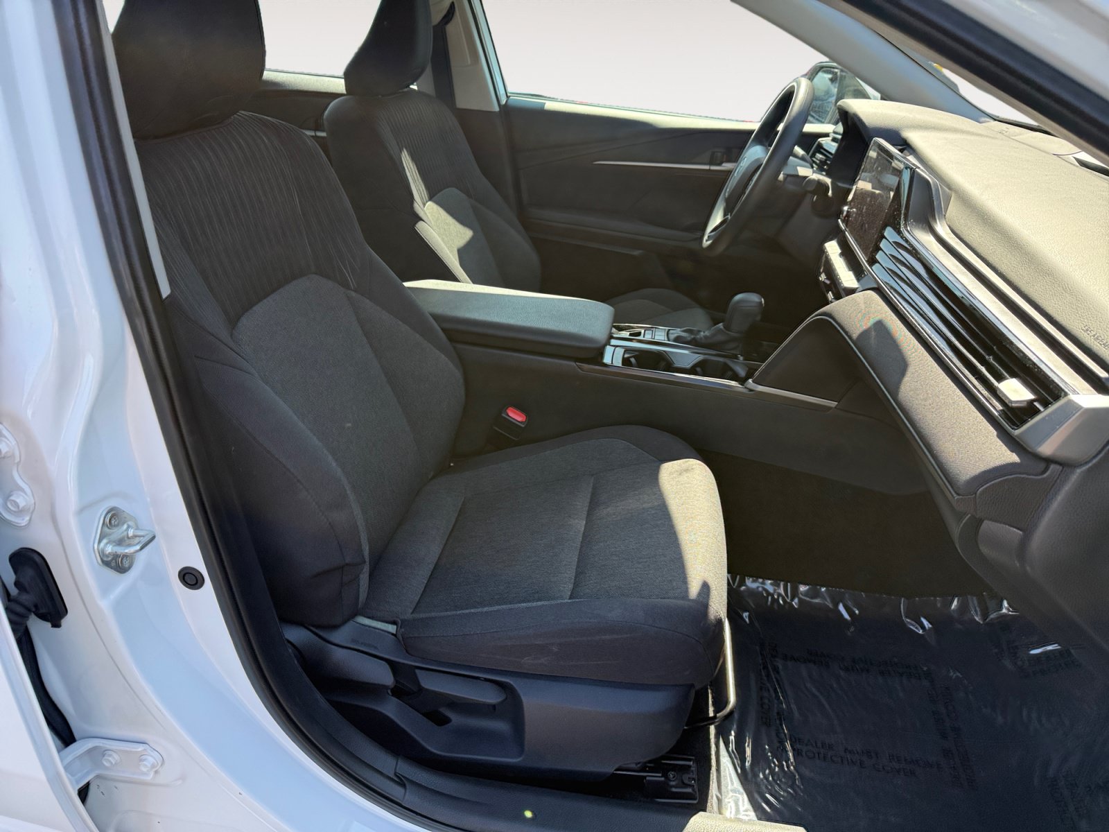 Used 2025 Toyota Camry LE FWD image 19