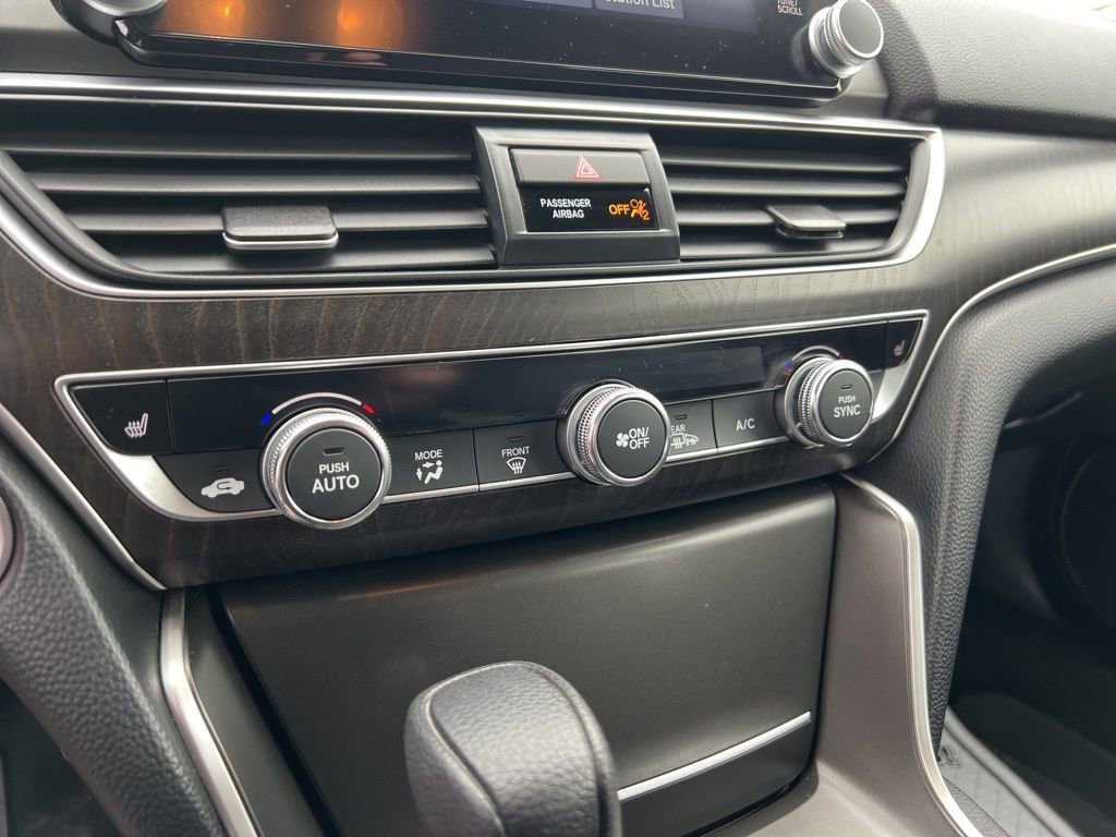 Used 2020 Honda Accord EX image 10