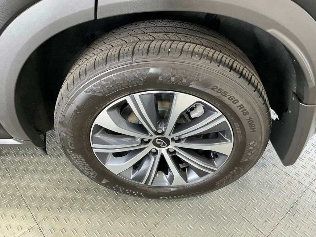 Used 2025 INFINITI QX60 Pure image 42