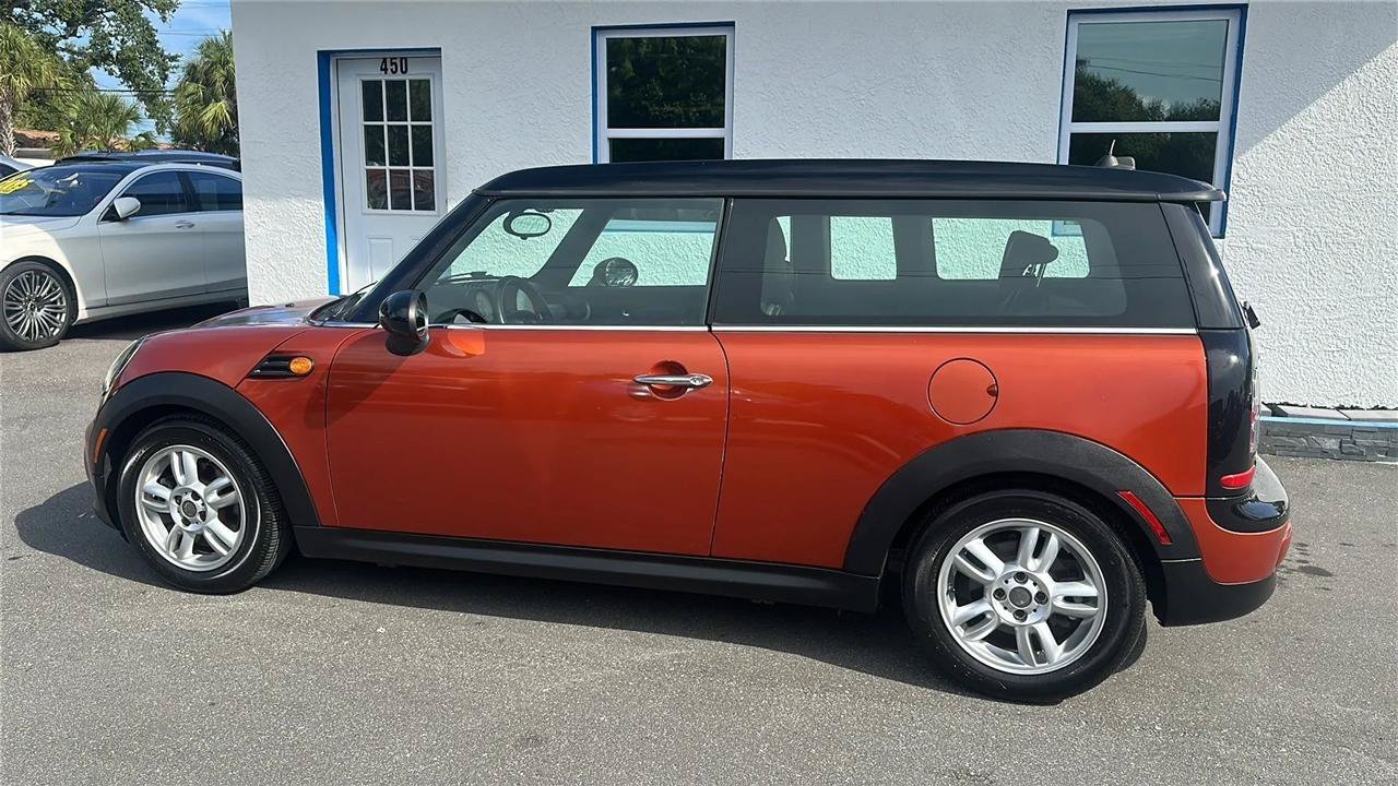Used 2013 MINI Cooper Clubman FWD image 11