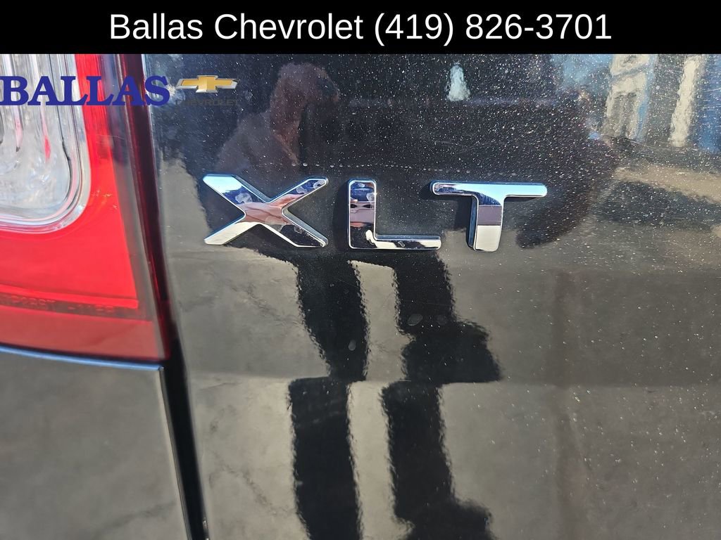 Used 2014 Ford Explorer XLT w/ Equipment Group 202A AWD/4WD image 32