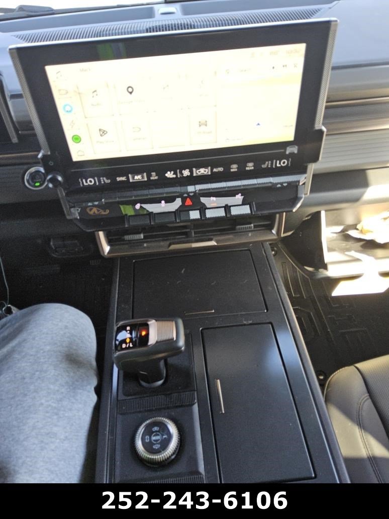 Used 2025 GMC Hummer EV 3X AWD/4WD image 15