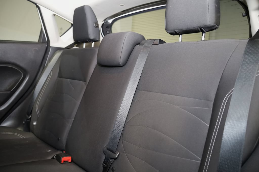 Used 2019 Ford Fiesta SE FWD image 20
