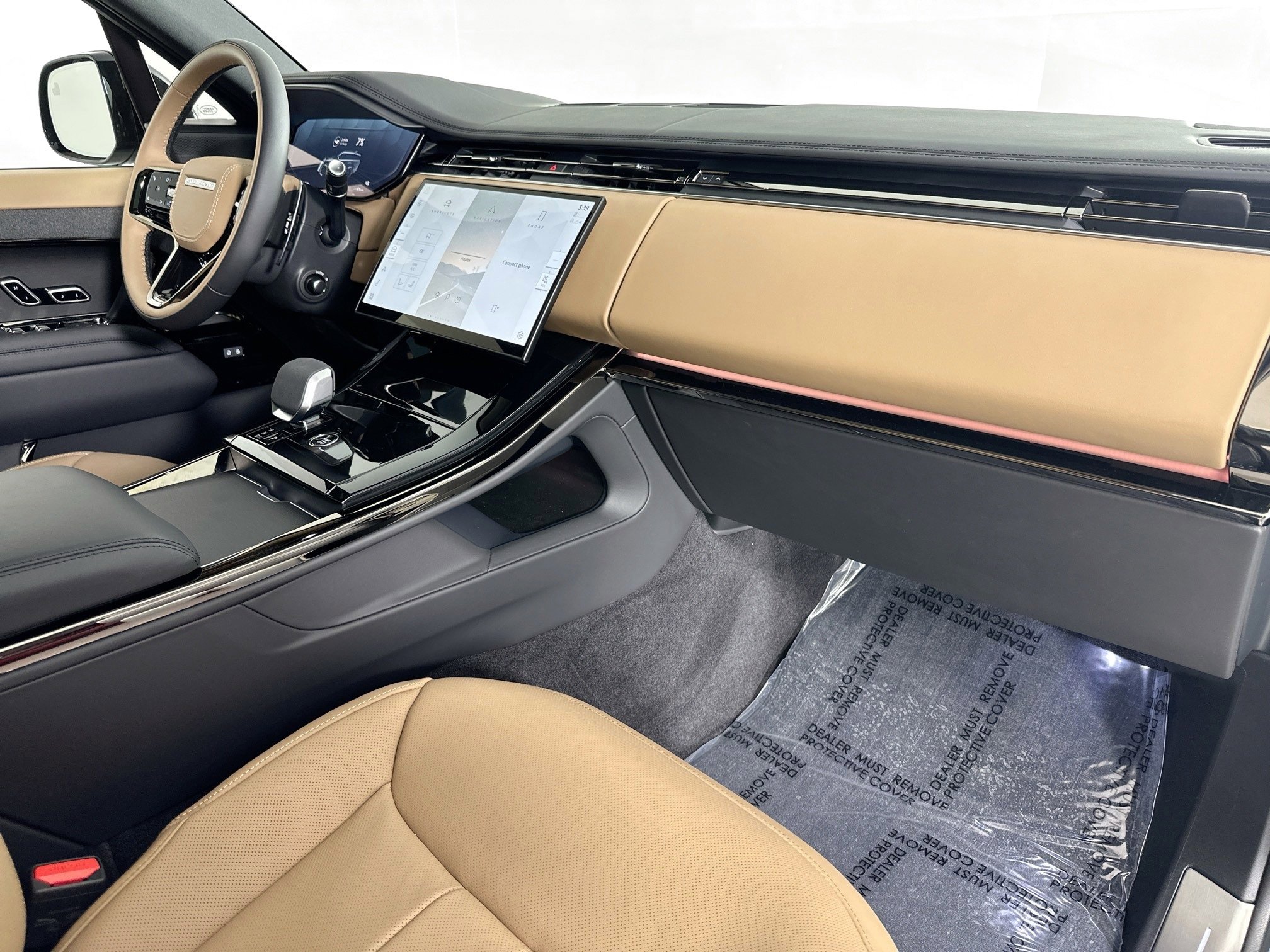 Certified 2025 Land Rover Range Rover Sport Dynamic SE image 27