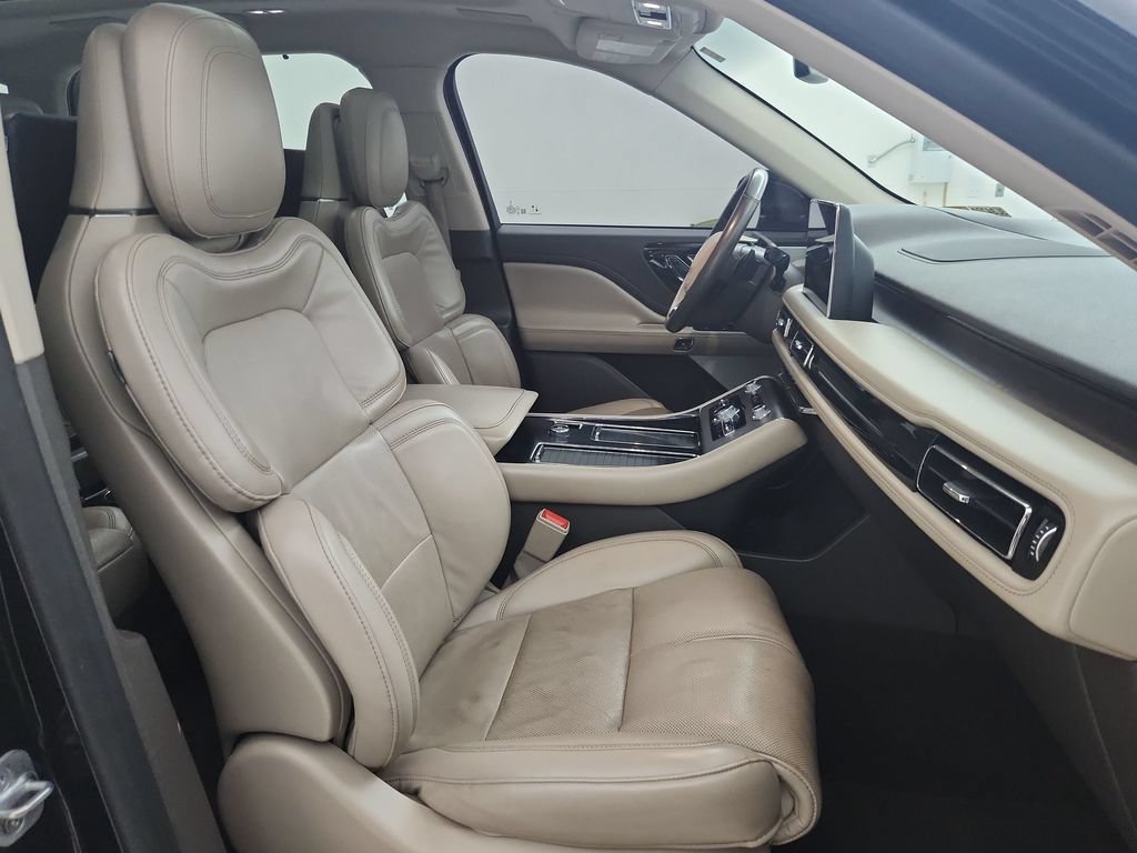 Used 2020 Lincoln Aviator Reserve w/ Equipment Group 202A AWD/4WD image 38