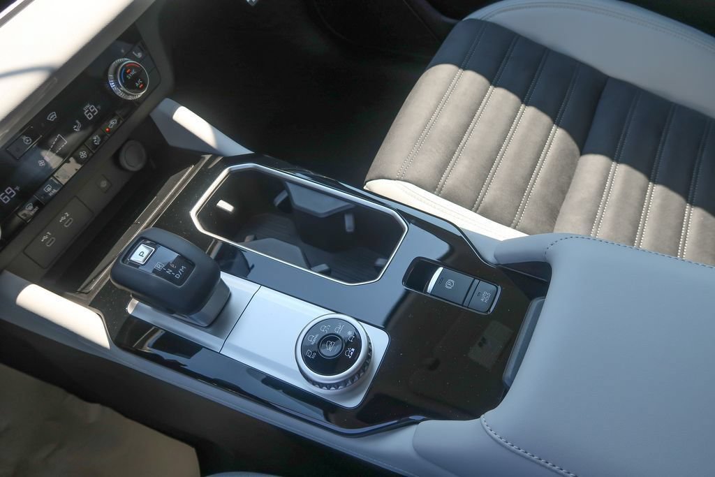 New 2026 Mitsubishi Outlander SE AWD/4WD image 37