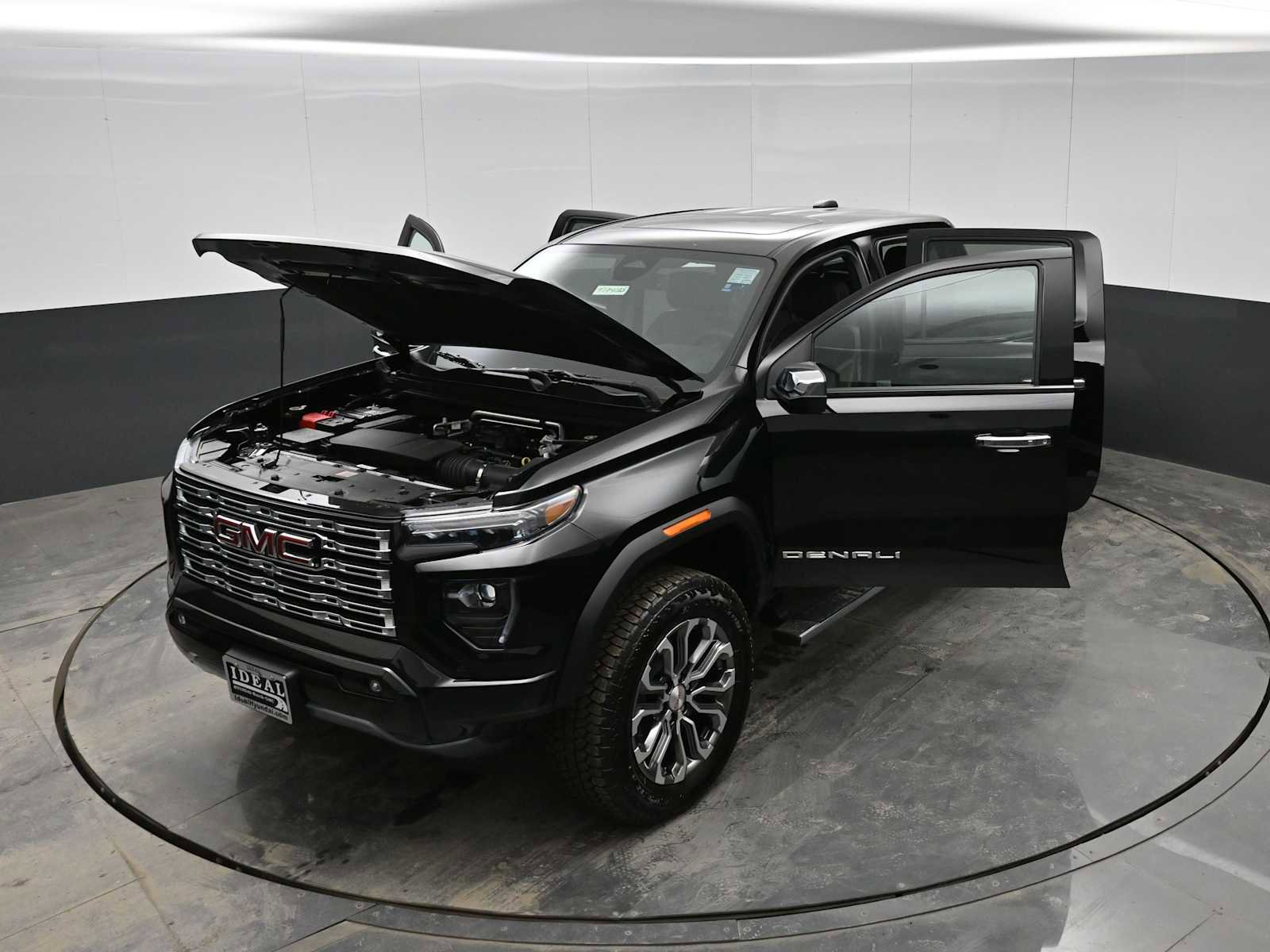 New 2026 GMC Canyon Denali image 39