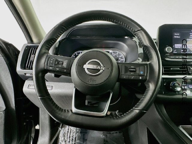 Certified 2024 Nissan Pathfinder SV FWD image 13