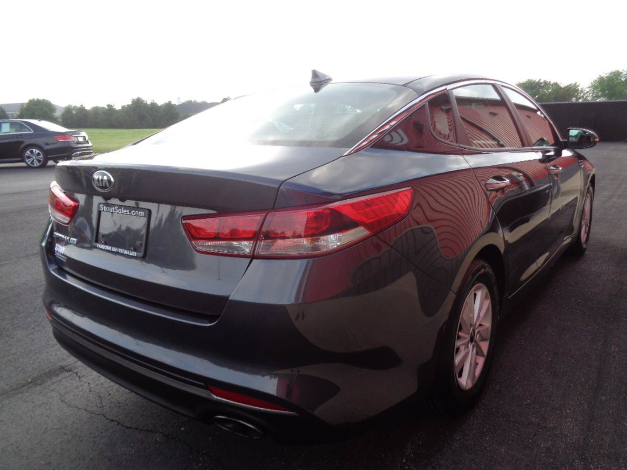 Used 2016 Kia Optima LX FWD image 5