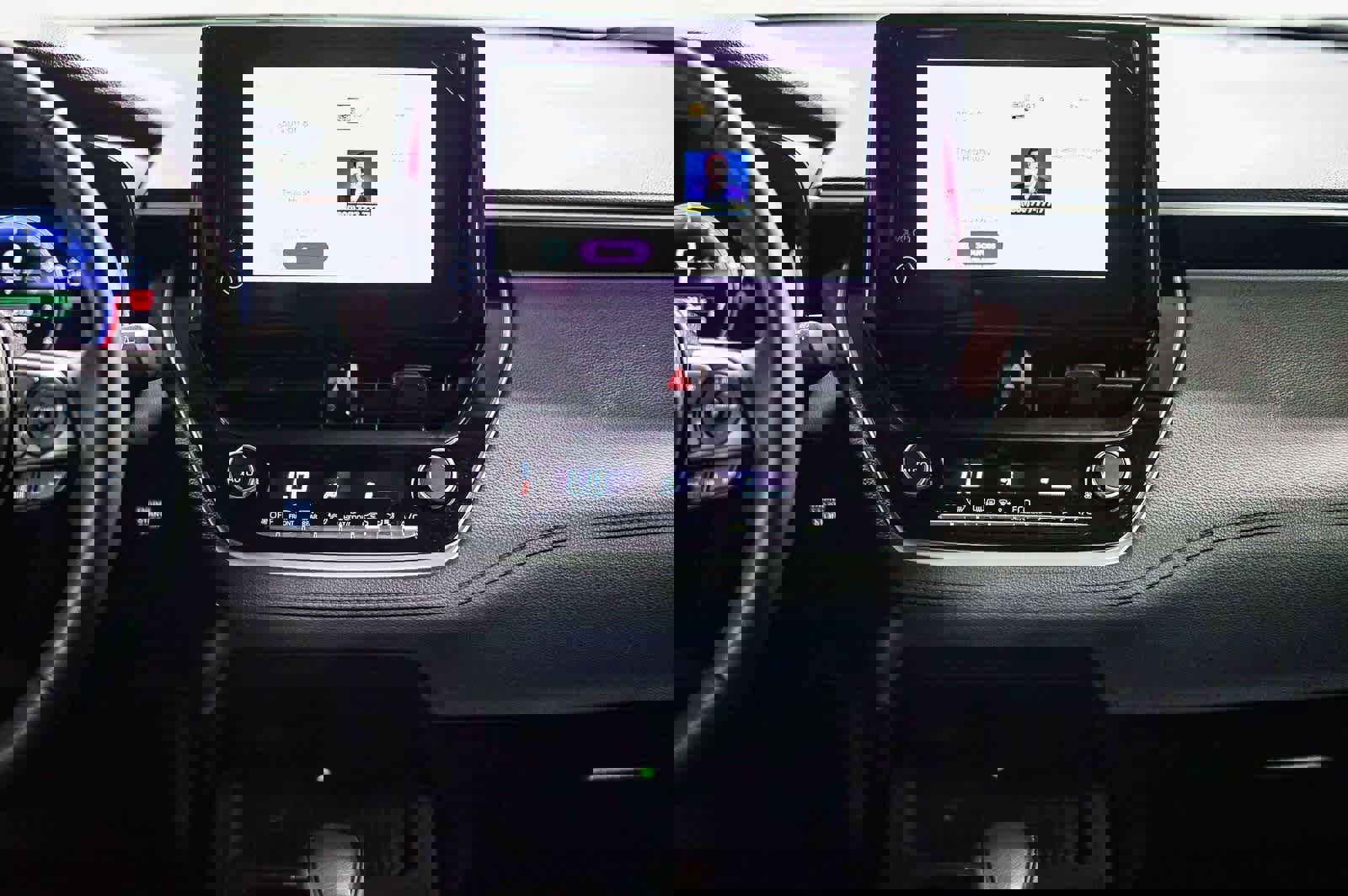 Certified 2026 Toyota Corolla Cross LE image 13