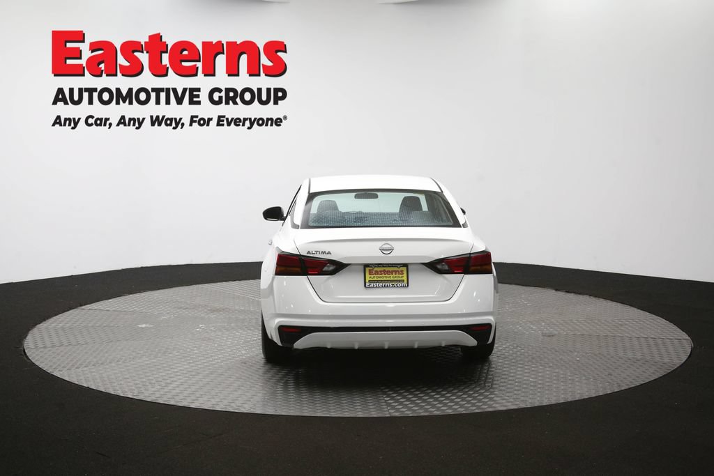 Used 2024 Nissan Altima 2.5 S FWD image 32