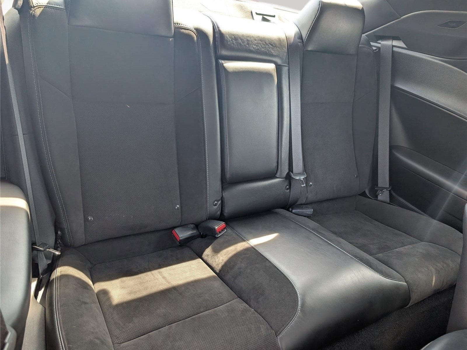 Used 2022 Dodge Challenger R/T Scat Pack RWD image 16