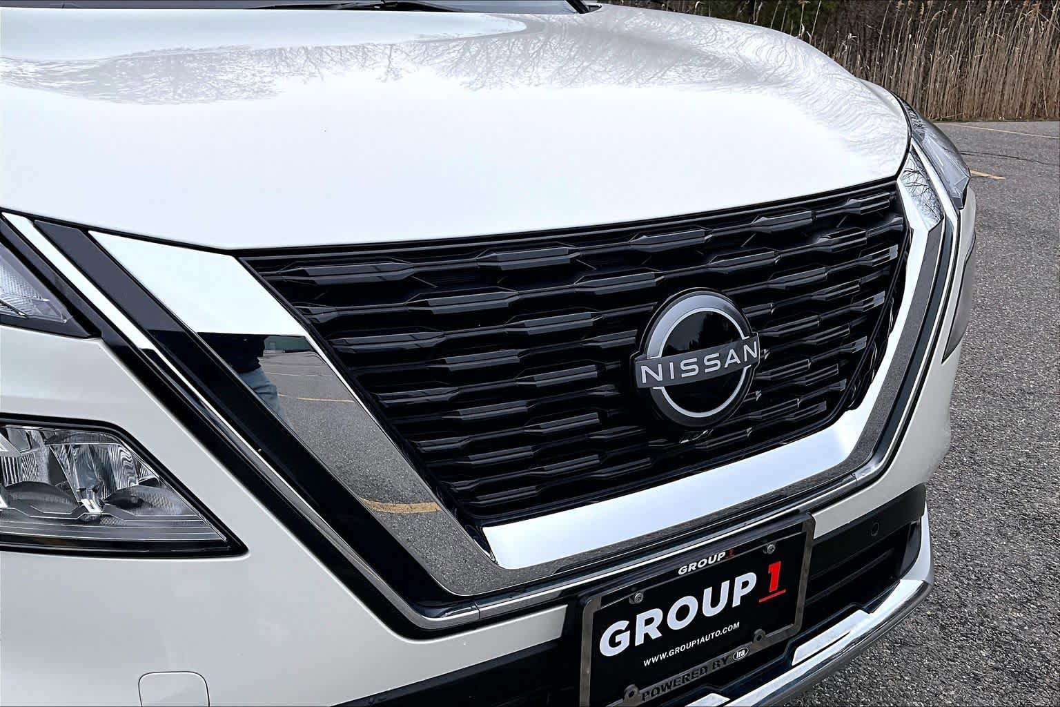 Used 2023 Nissan Rogue Platinum AWD/4WD image 32