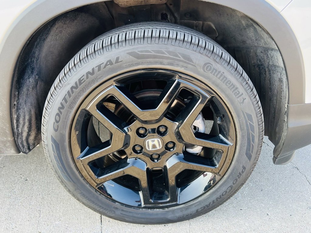 Used 2025 Honda Passport Black Edition image 8