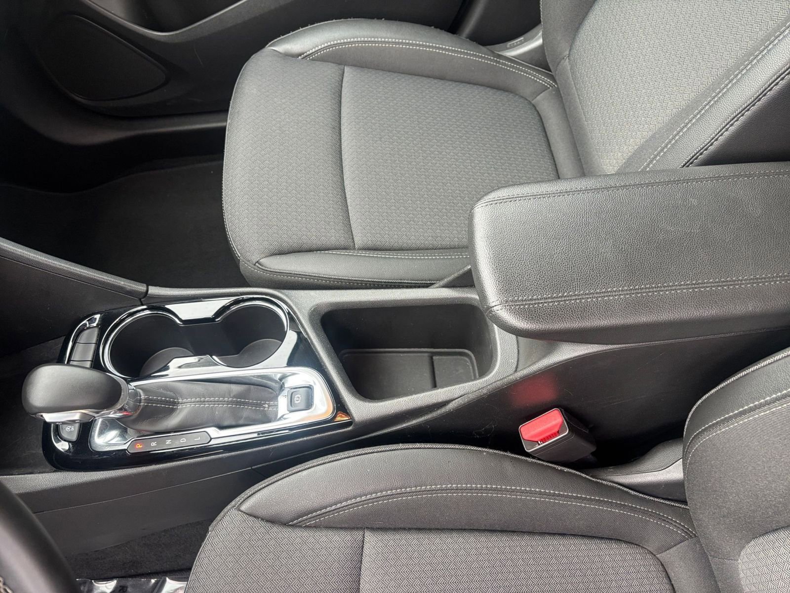 Used 2025 Buick Encore GX Preferred image 42