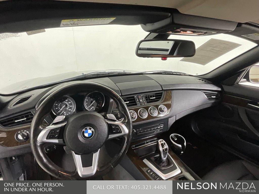 Used 2011 BMW Z4 sDrive35i RWD image 23
