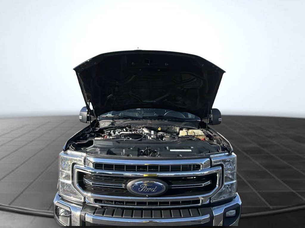 Certified 2022 Ford F350 Lariat w/ Lariat Value Package AWD/4WD image 19