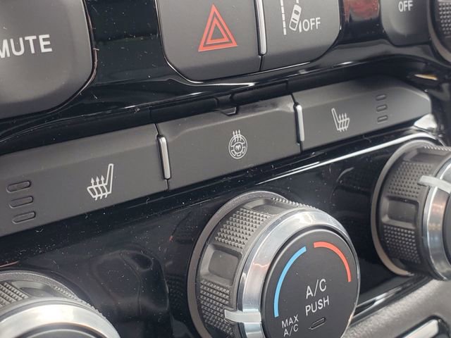 New 2026 RAM 1500 4x4 Crew Cab image 25