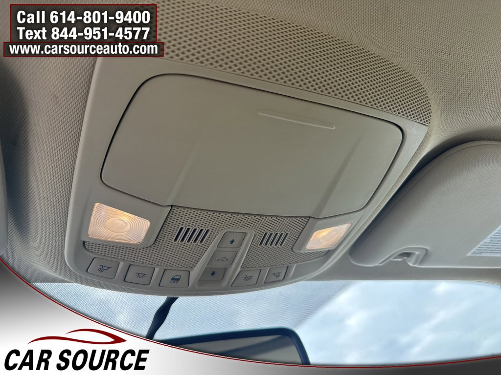 Used 2014 Ford Fusion SE w/ Equipment Group 202A image 23