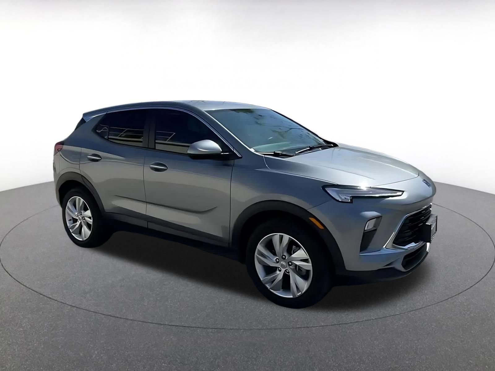 Used 2025 Buick Encore GX Preferred image 2