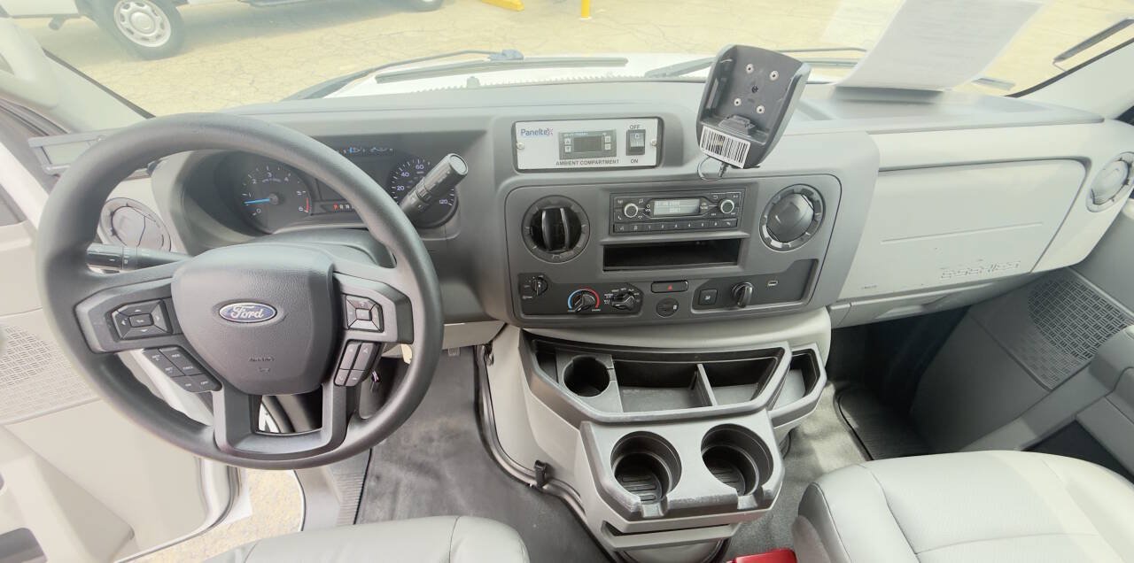 Used 2024 Ford E-350 and Econoline 350 Super Duty w/ Power Windows & Locks Group RWD image 9