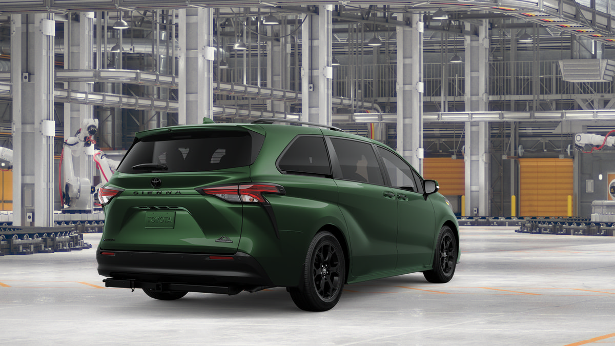 New 2026 Toyota Sienna XLE Woodland Edition AWD/4WD image 9