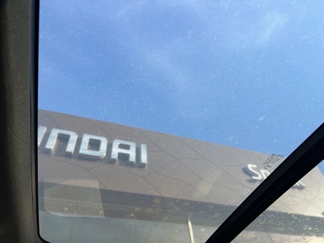 Used 2024 Chevrolet Suburban RST w/ Luxury Package image 18