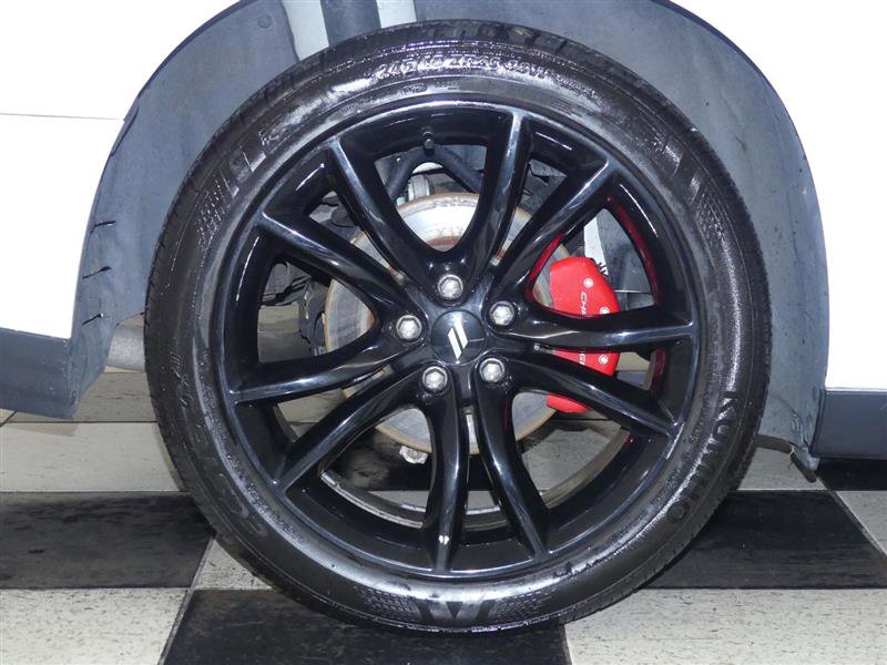 Used 2018 Dodge Challenger SXT w/ Blacktop Package image 28