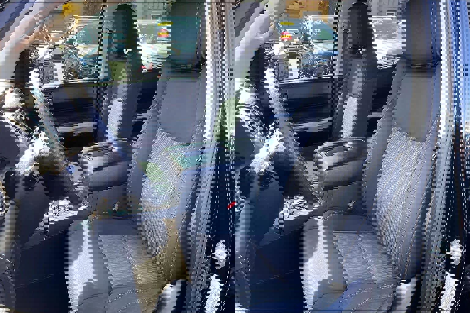 Used 2021 Toyota Tundra SR5 w/ Trail Edition image 23