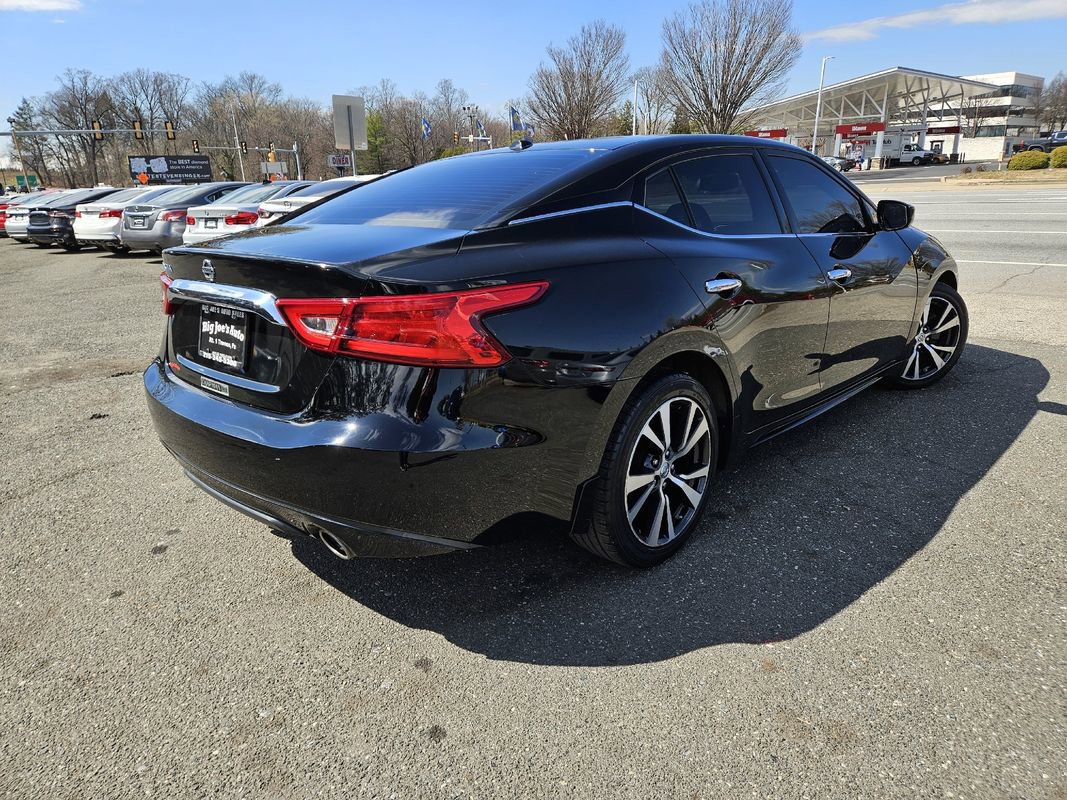 Used 2017 Nissan Maxima 3.5 S image 5