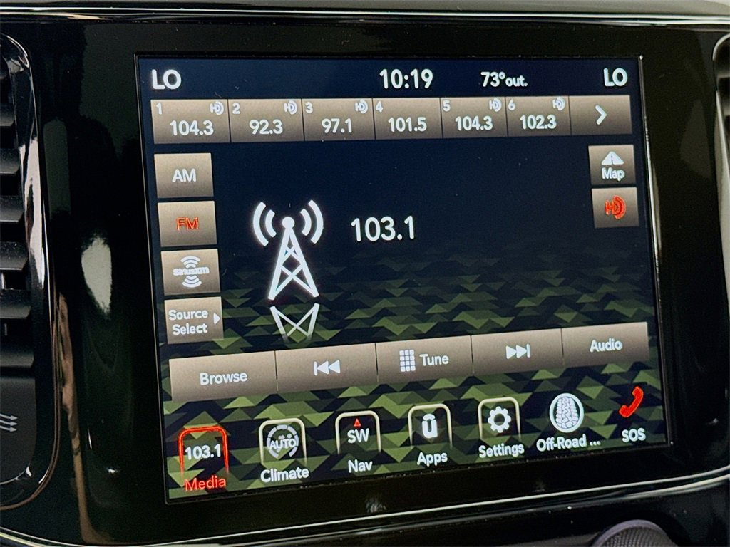 Used 2021 Jeep Grand Cherokee Limited image 8