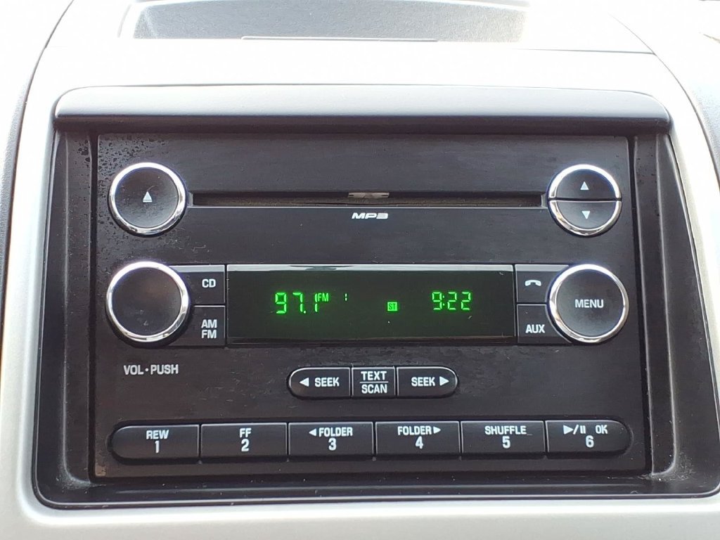 Used 2010 Ford Edge SE FWD image 16