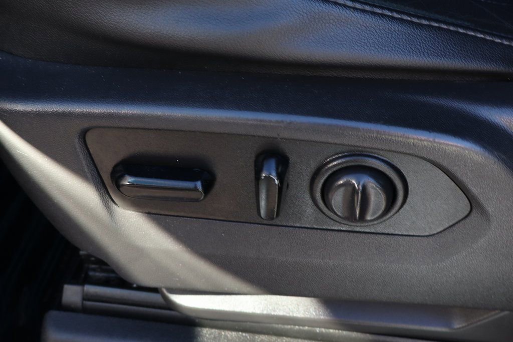 Used 2020 Chevrolet Silverado 3500 LTZ w/ LTZ Plus Package image 20