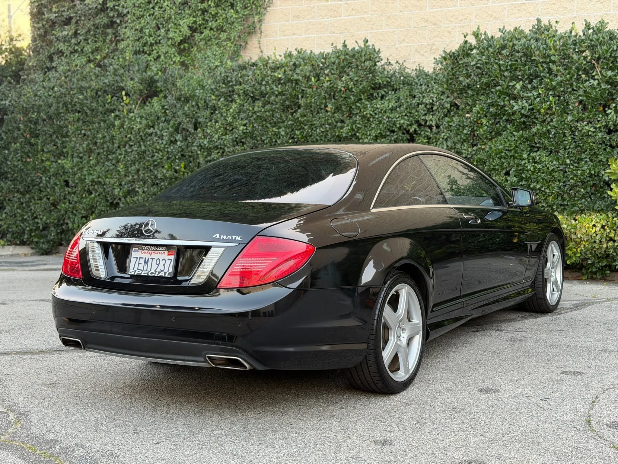 Used 2013 Mercedes-Benz CL 550 CL 550 4MATIC Coupe 2D w/ Sport Pkg Plus One image 5