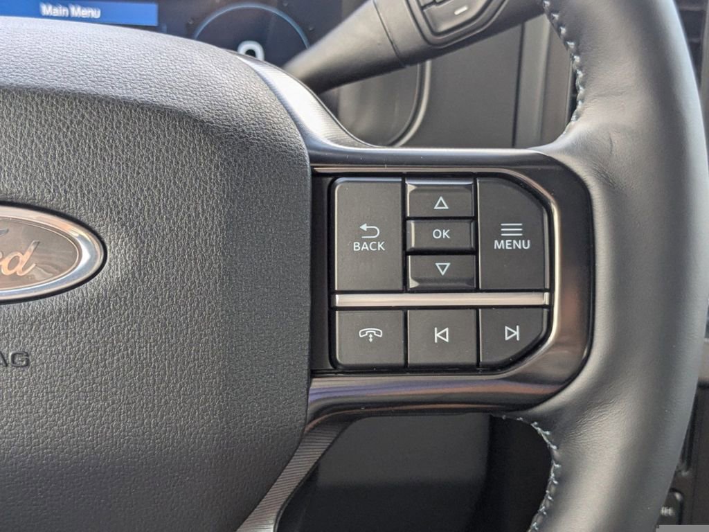 New 2026 Ford F250 Platinum image 30