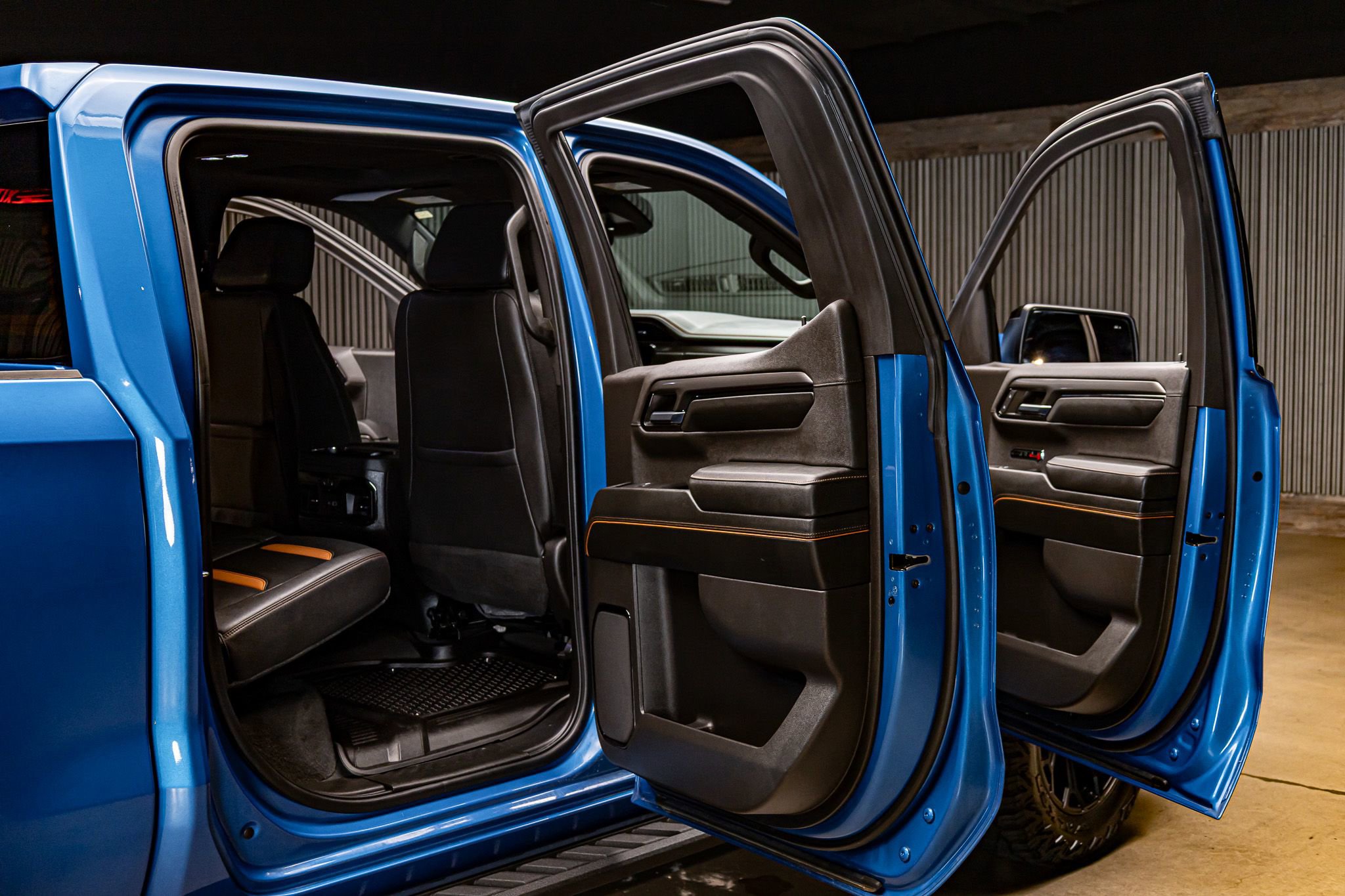 Used 2024 GMC Sierra 1500 AT4 w/ Technology Package image 26