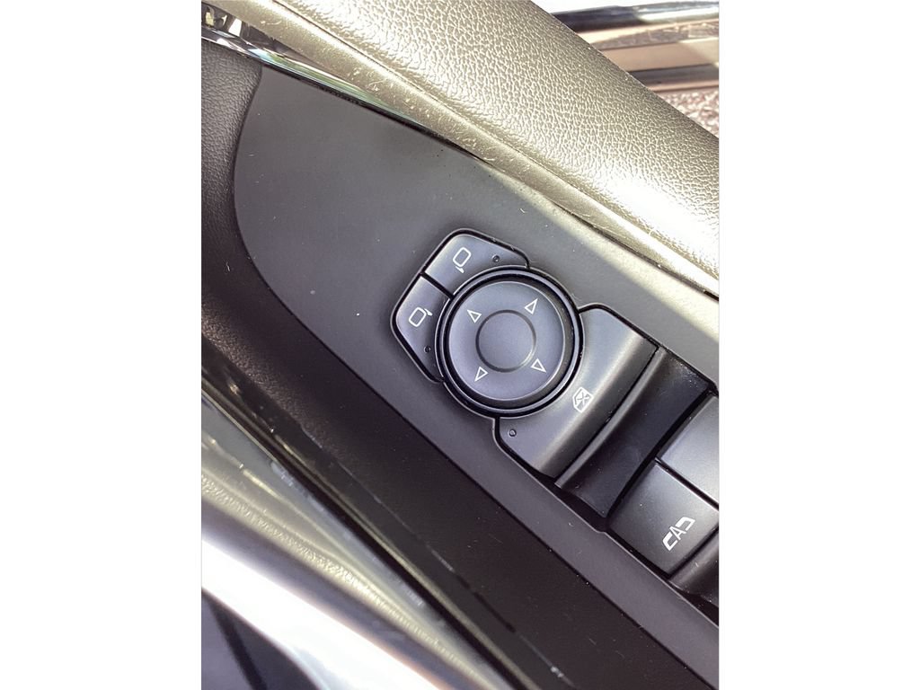 Used 2020 Chevrolet Blazer RS AWD/4WD image 38