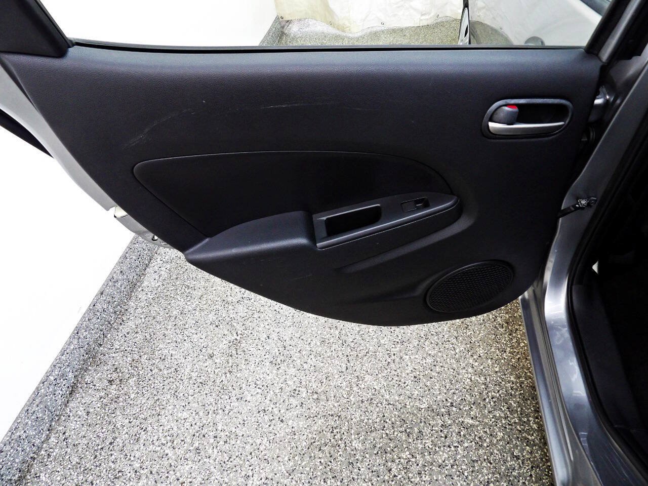 Used 2013 MAZDA MAZDA2 Sport FWD image 9