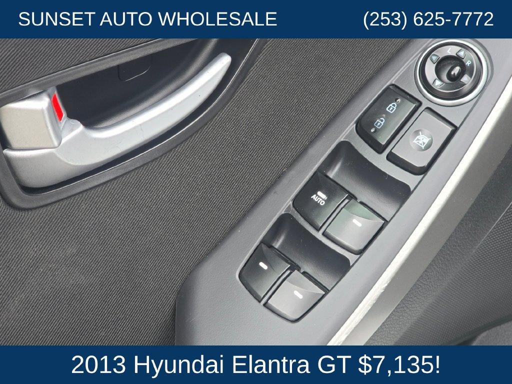 Used 2013 Hyundai Elantra GT w/ Touch & Go Pkg FWD image 21