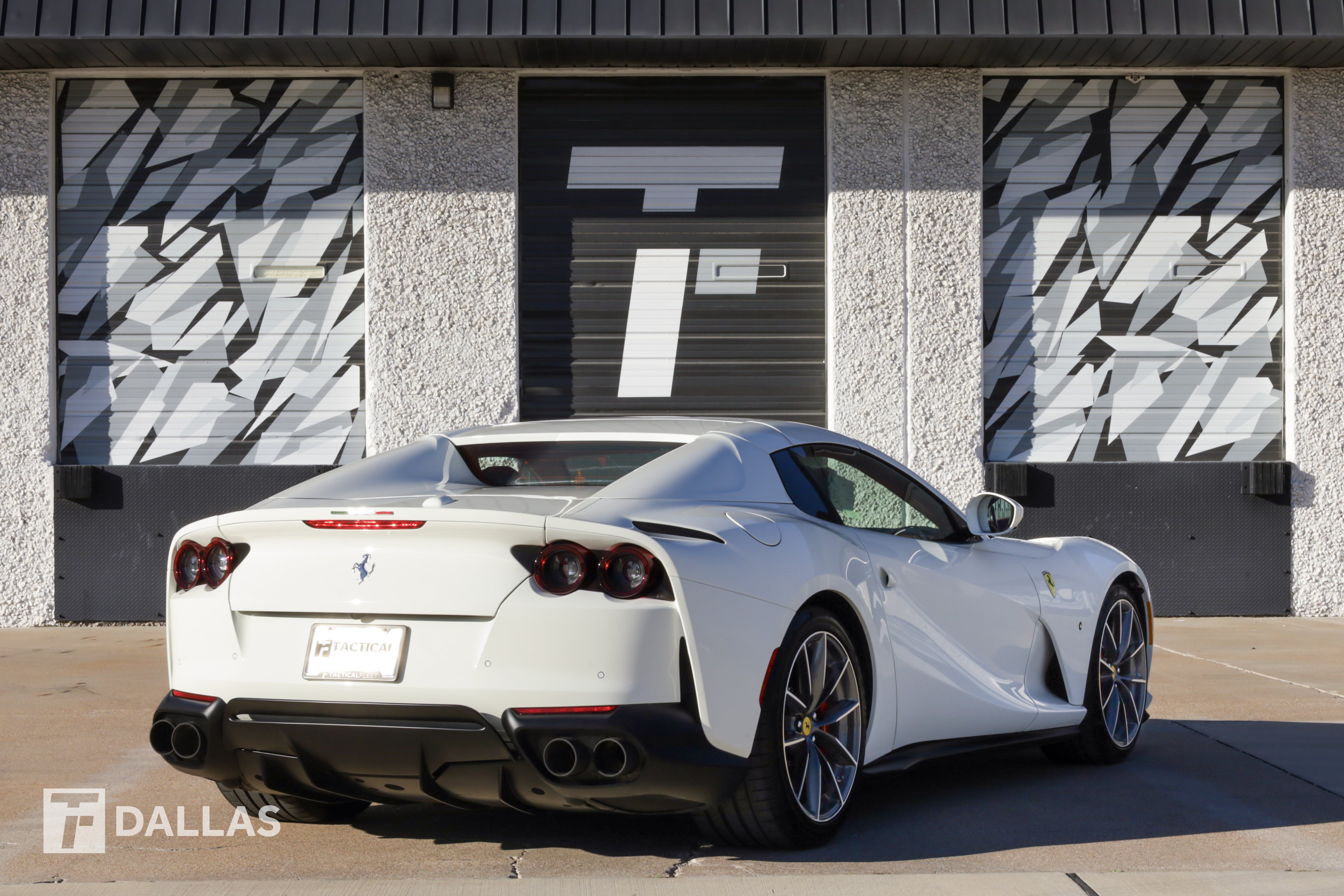 Used 2022 Ferrari 812 GTS RWD image 15