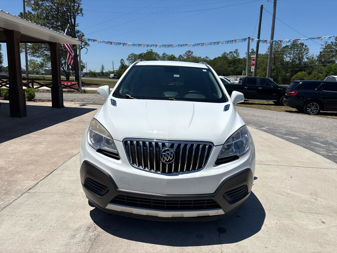 Used 2016 Buick Encore FWD image 2
