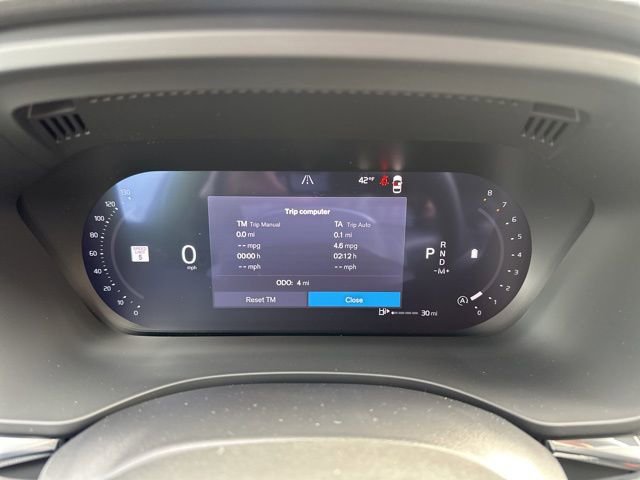 New 2026 Volvo XC60 B5 Ultra w/ Climate Package image 16