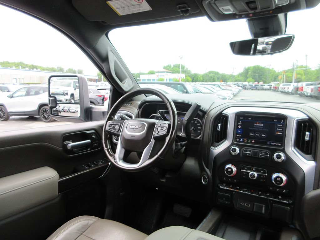 Certified 2020 GMC Sierra 3500 SLT w/ SLT Premium Plus Package AWD/4WD image 31