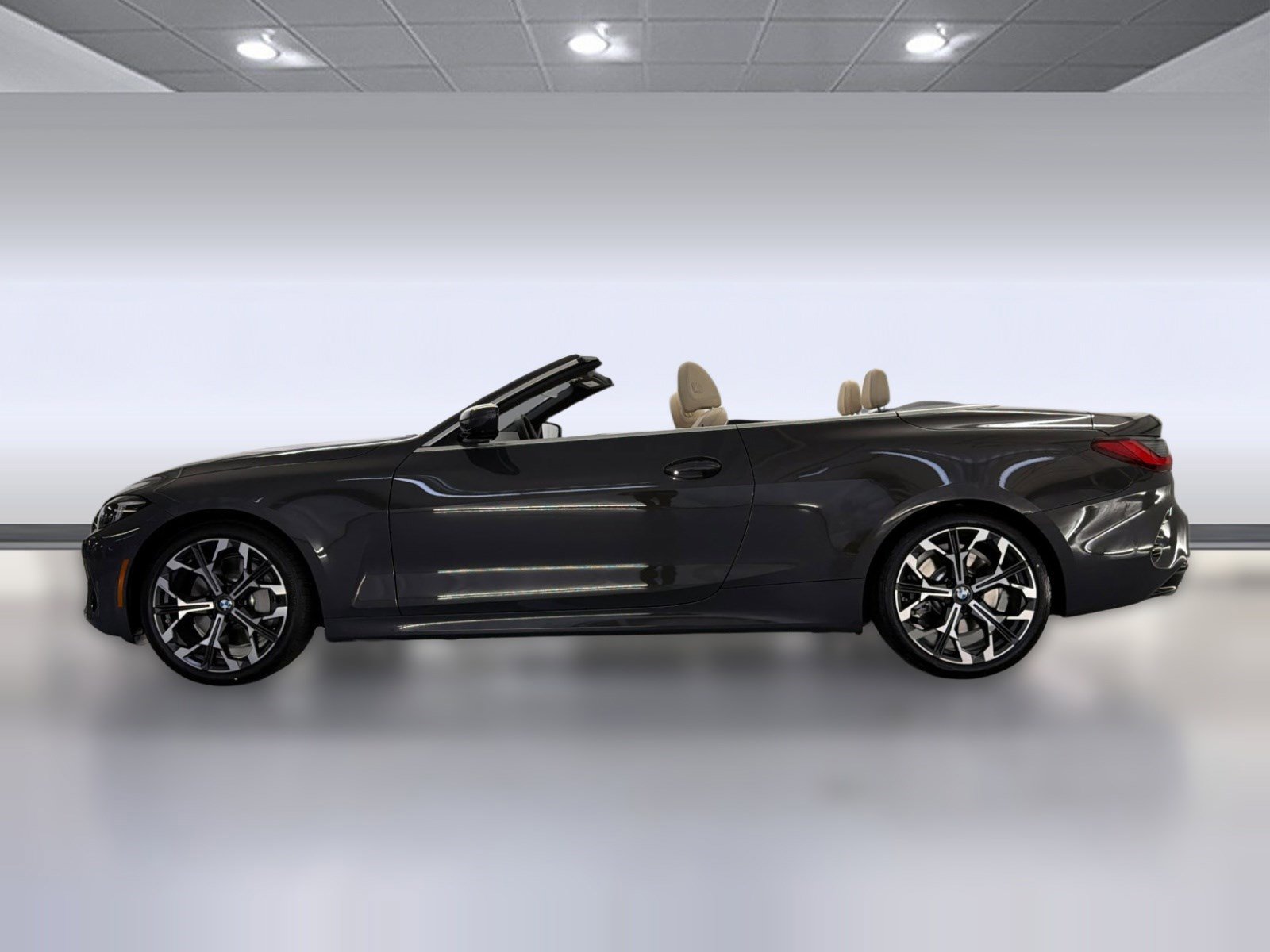 New 2026 BMW 430i Convertible w/ Parking Assistance Package image 2